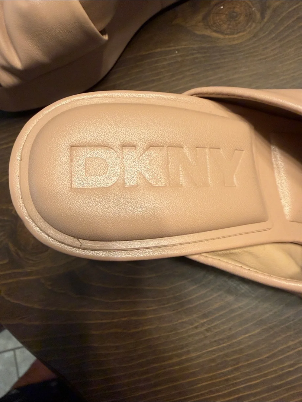 DKNY Blush Knot-Front Platform Wedge Sandals NWOT Sz. 5